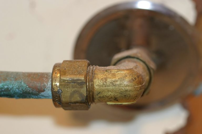 What are the Pros and Cons of Copper Plumbing Pipes? Flood Brothers